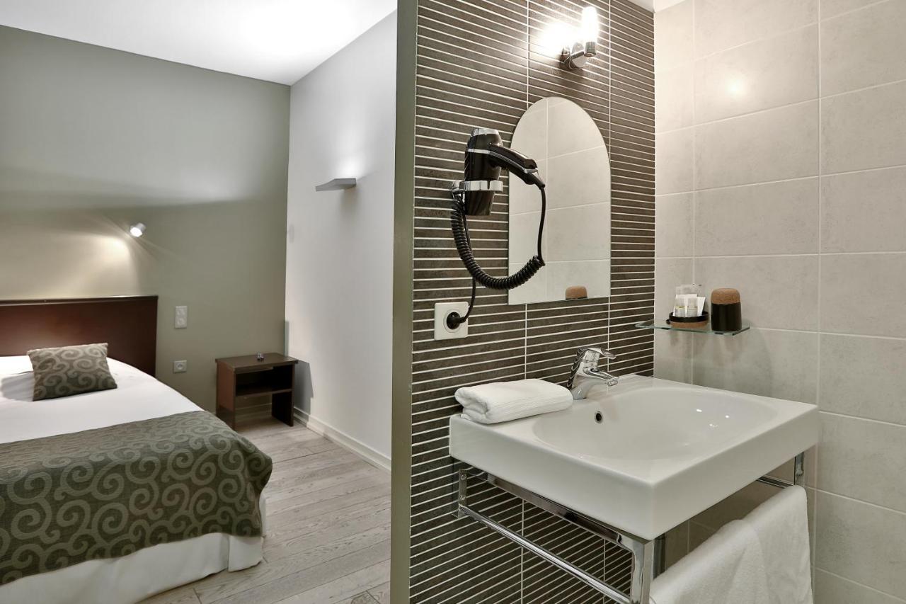 Le Coligny Hotel